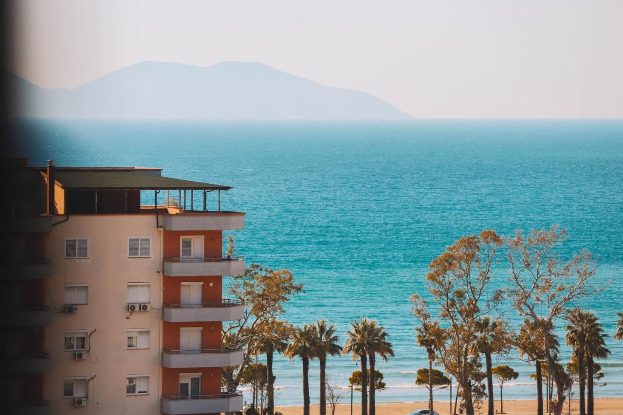 Large Apartment Near The Seaside Boulevard Lungomare Wlora Zewnętrze zdjęcie